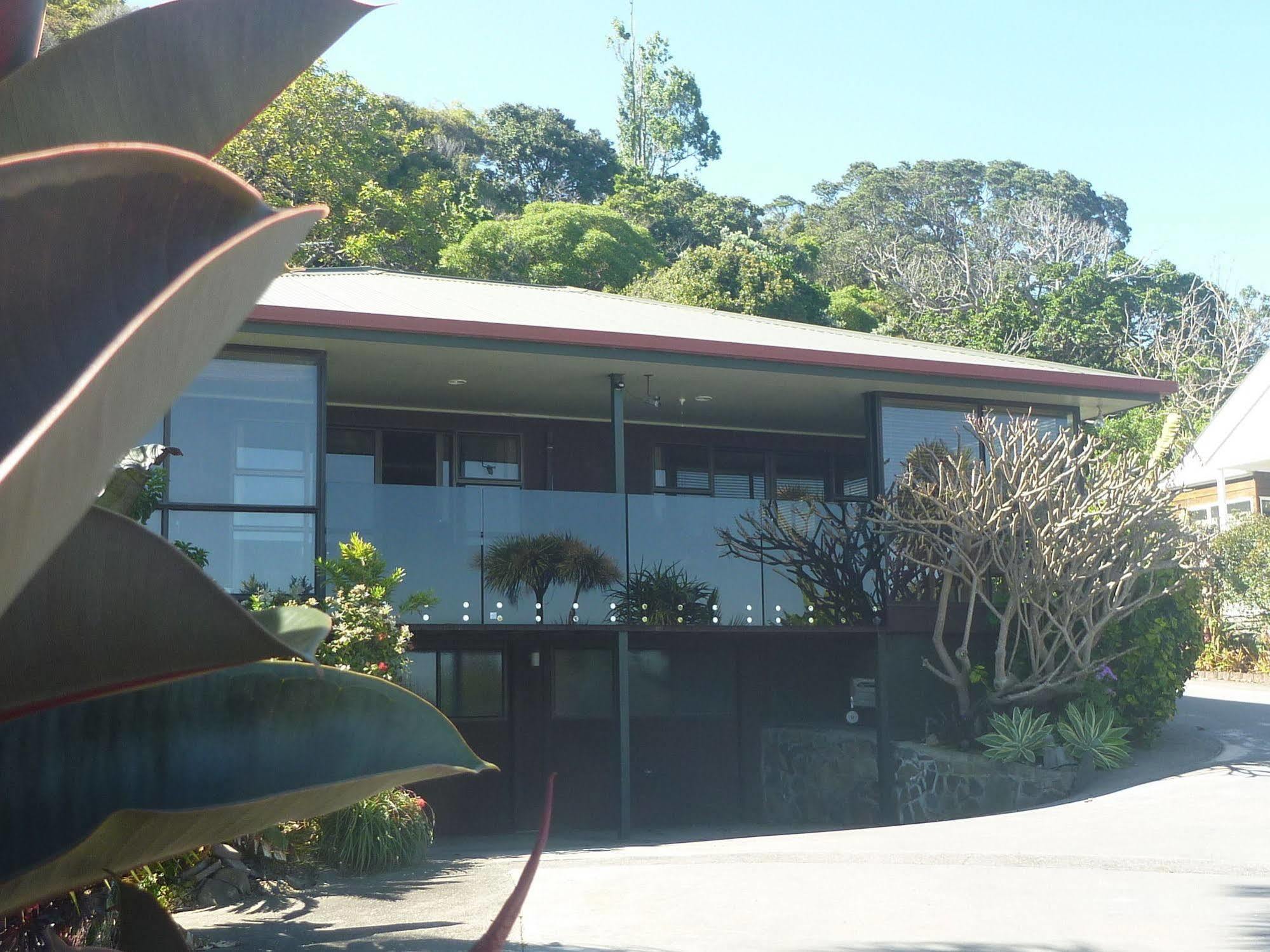 Pohutukawa Coast Bnb Te Puru Exterior foto