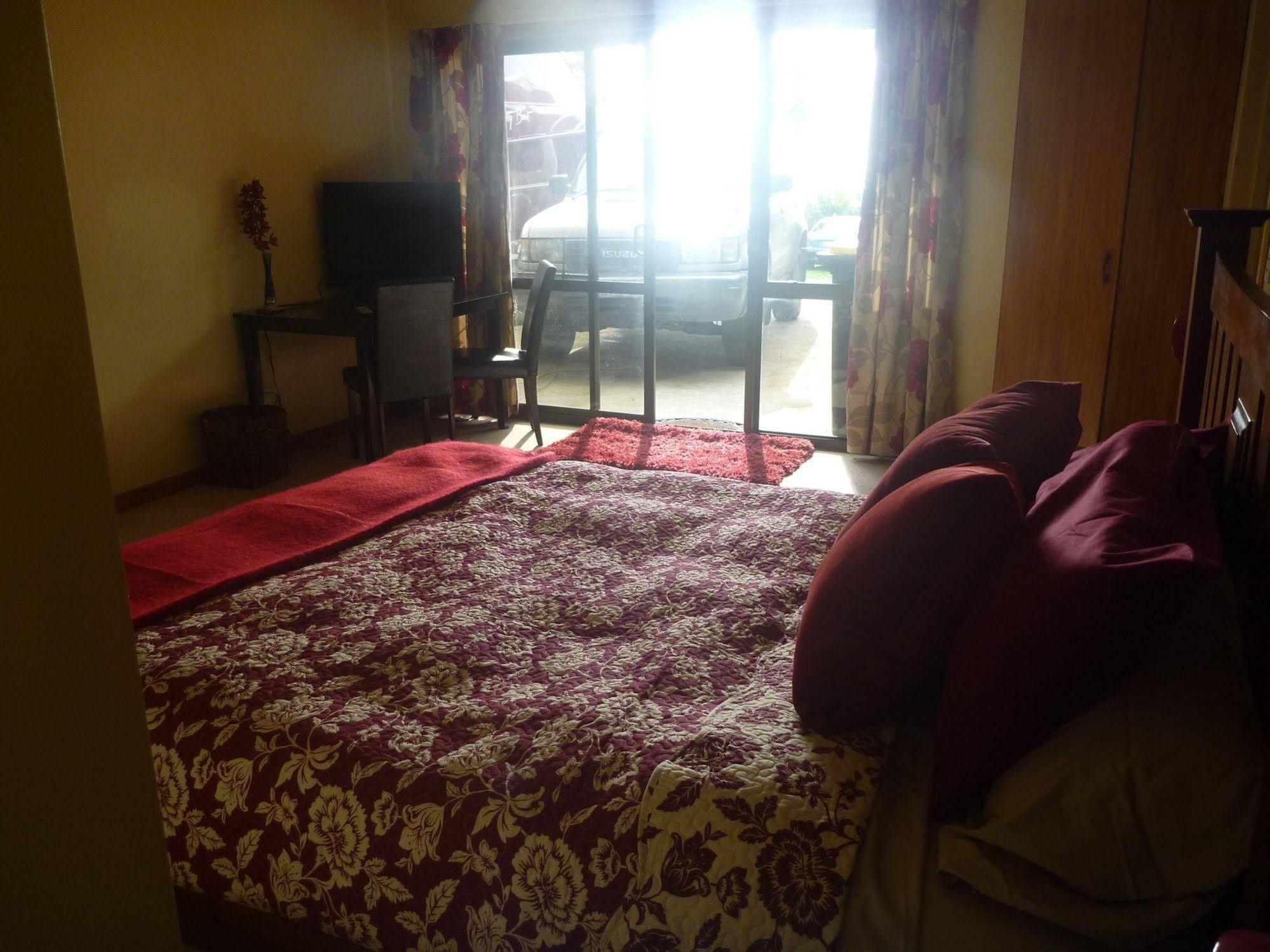 Pohutukawa Coast Bnb Te Puru Exterior foto