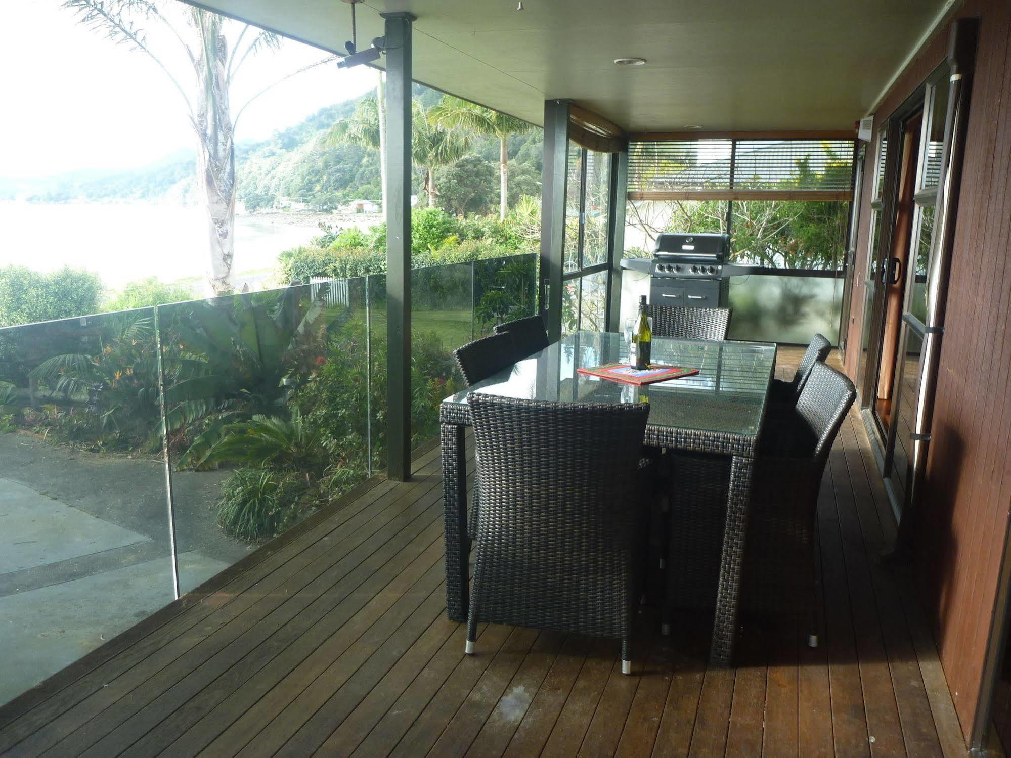 Pohutukawa Coast Bnb Te Puru Exterior foto